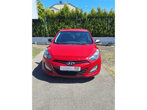 HYUNDAI i30 1.4E, 2013 ROK
