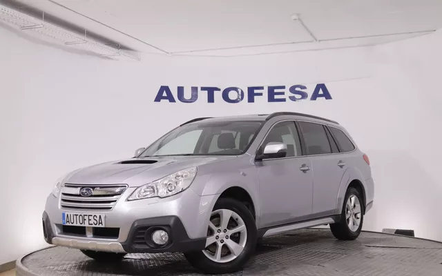 Subaru Outback 2.0 TDI EXECUTIVE LINEARTRONIC AUTO 150CV 5P # CUERO, TECHO ELEC, NAVY, PARKTRONIC