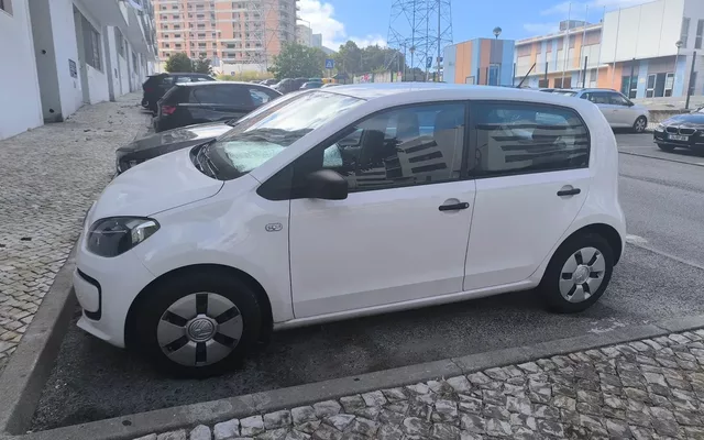 VW Up! 1.0 Take