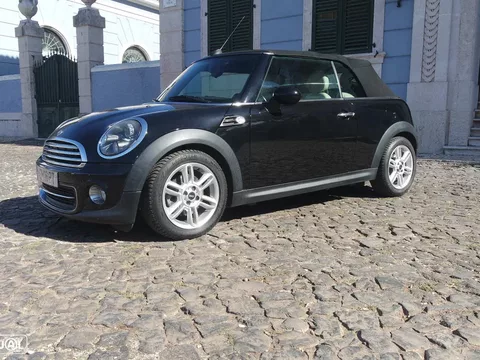 MINI Cabrio Cooper