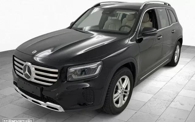 Mercedes-Benz GLB 200