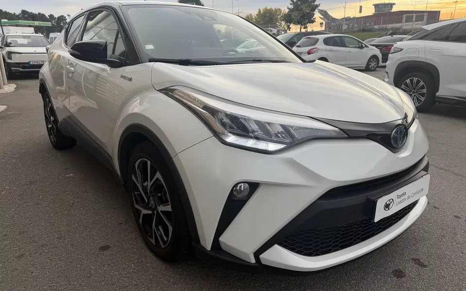 Toyota C-HR 1.8 Hybrid Square Collection