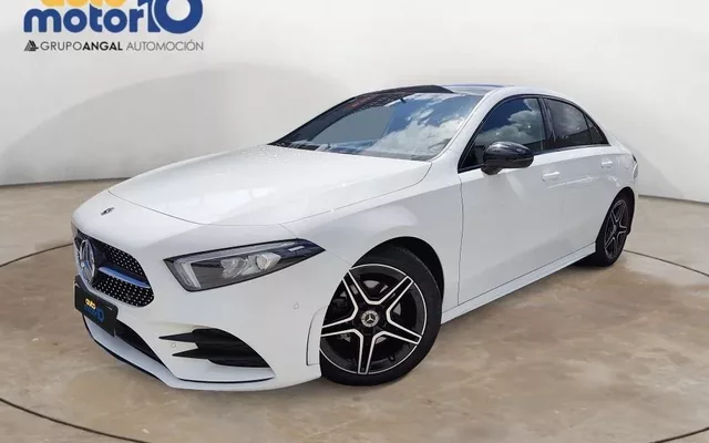MERCEDES-BENZ Clase A A 200 Sedán