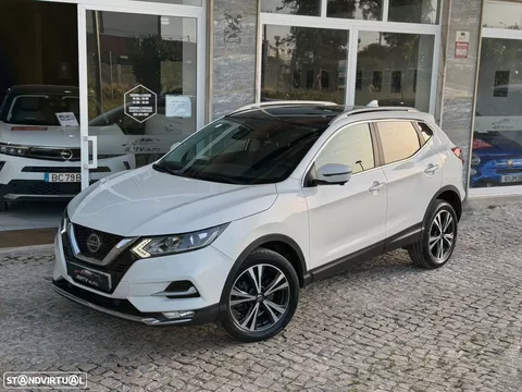 Nissan Qashqai 1.5 dCi N-Connecta J18