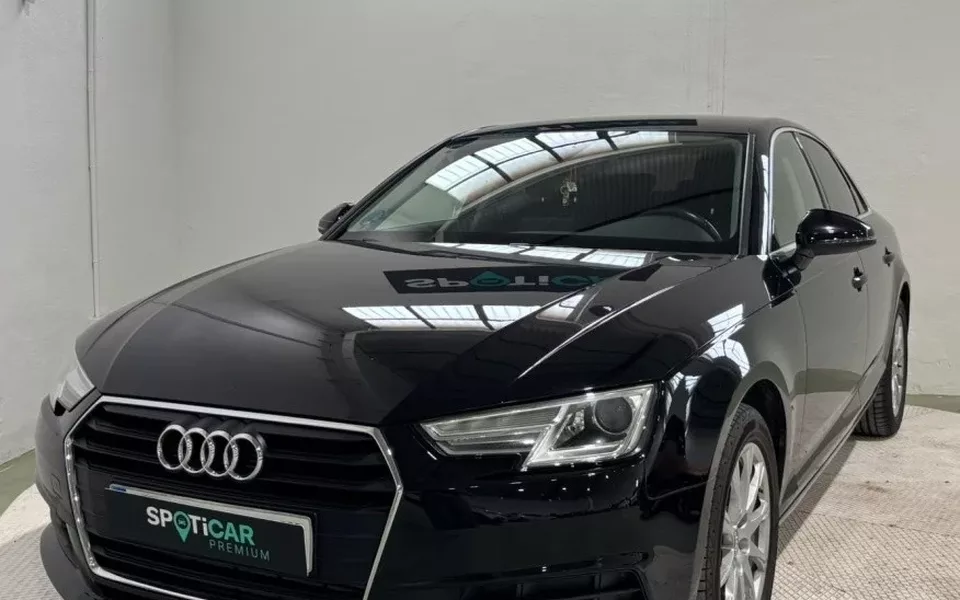 AUDI A4 A4 35 TFSI Advanced S tronic 110kW