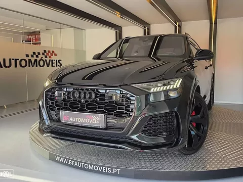Audi RS Q8 4.0 TFSI quattro Tiptronic
