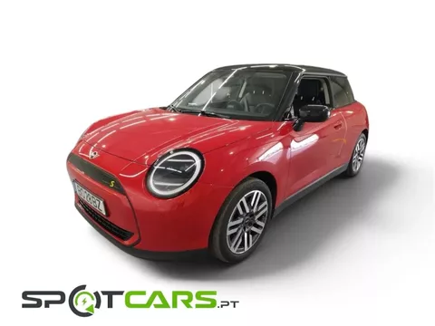 MINI 3 Portas Cooper SE Classic M