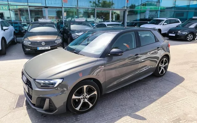 AUDI A1 A1 Sportback 25 TFSI Adrenalin