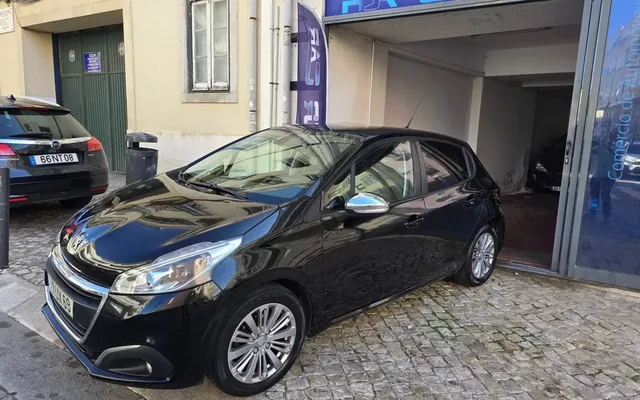 Peugeot 208 1.2 PureTech Allure