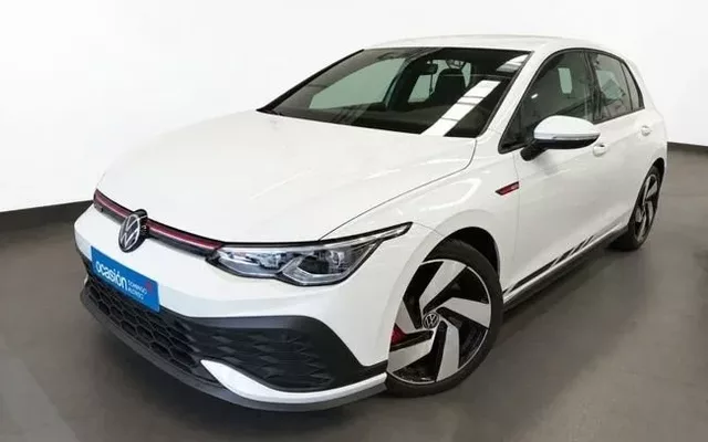 VOLKSWAGEN Golf GTI CLUBSPORT