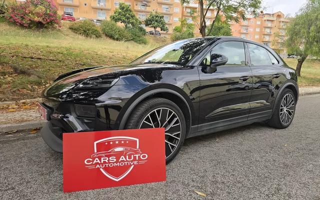Porsche Macan Electric