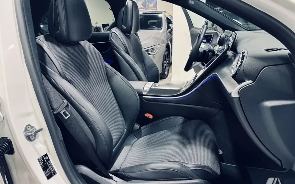 MERCEDES-BENZ Clase C C 300e 9G-Tronic