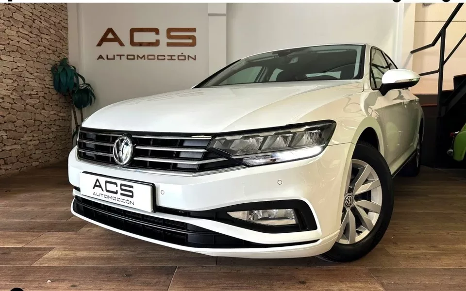 VOLKSWAGEN Passat Passat 1.6TDI Business DSG7 - 14990€ en Miguelturra