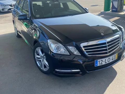 Mercedes-Benz E 250 CDi Avantgarde BlueEfficiency Auto.