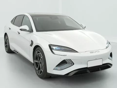 BYD SEAL 82,5 kWh 313 ch RWD Design Zéro km immatriculé