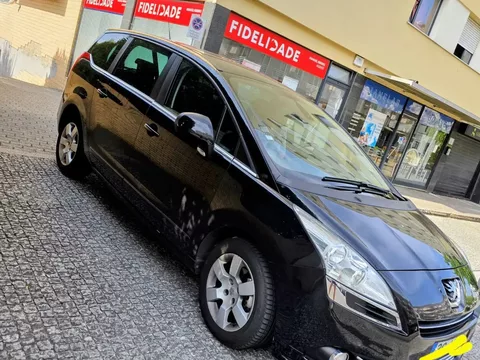 Peugeot 5008 1.6 HDi Executive