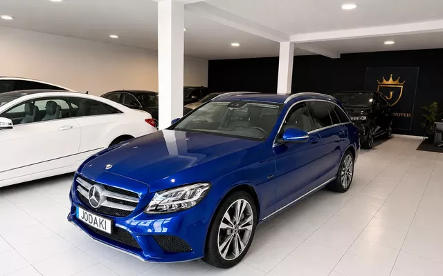 Mercedes-Benz C 300 e AMG Line