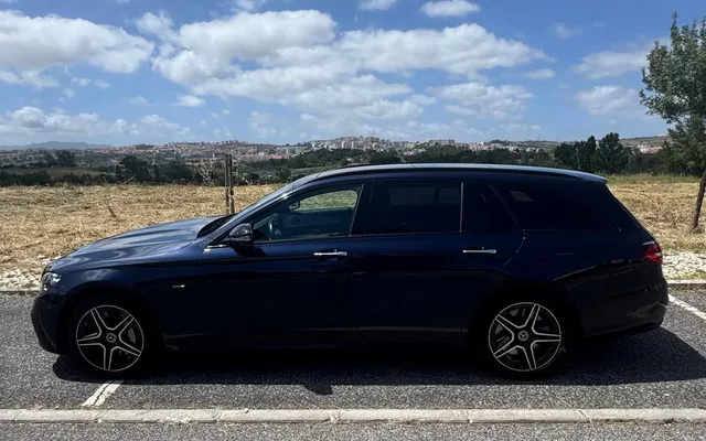 Mercedes-Benz E 300