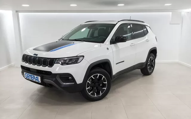 Jeep Compass 1.3 TG Trailhawk