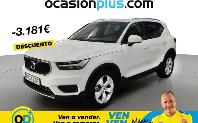 VOLVO XC40 XC40 T3 Momentum