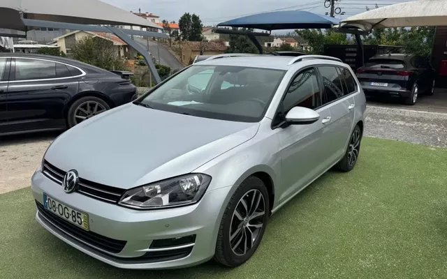 VW Golf Variant 1.6 TDi Highline DSG