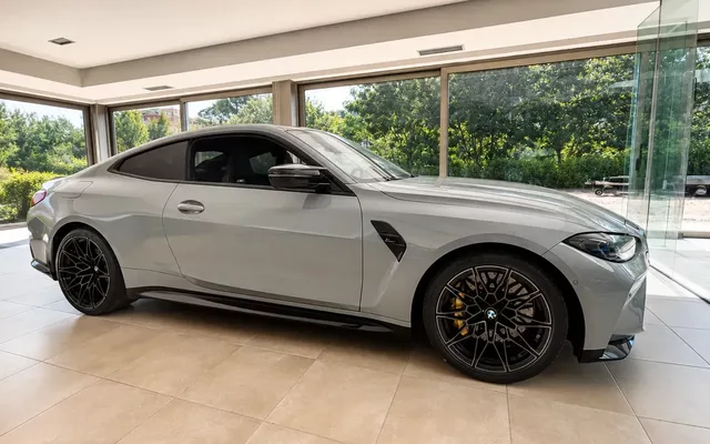 BMW M4