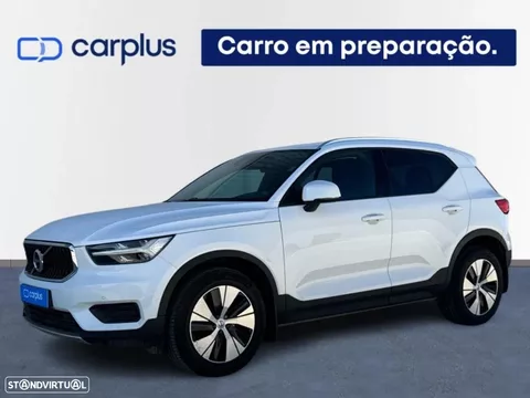 Volvo XC 40 1.5 T3 Momentum