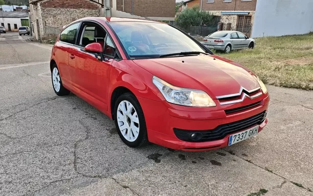 CITROEN C4 C4 Coupé 1.6HDI by Loeb 110