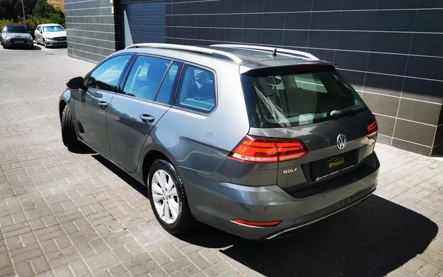 VW Golf Variant 1.6 TDi Confortline