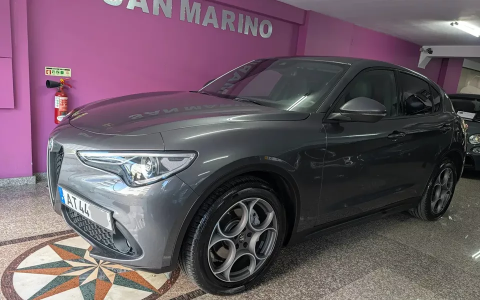 Alfa Romeo Stelvio 2.2 D Sprint AT8