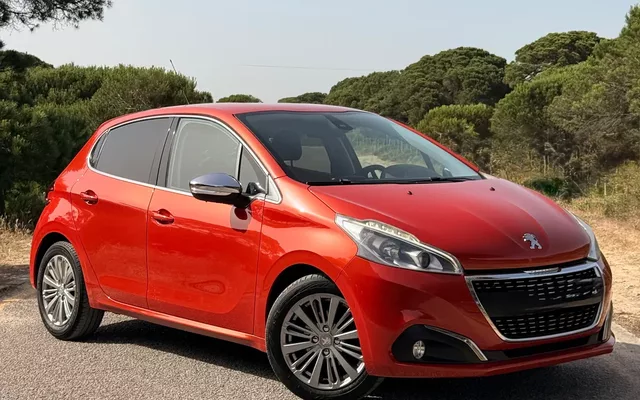 Peugeot 208 1.2 PureTech Allure
