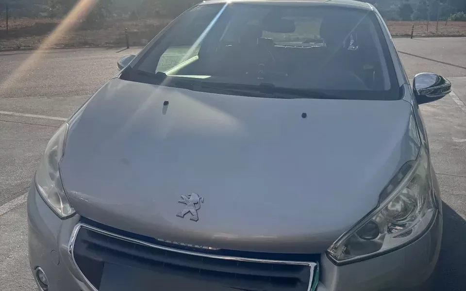 Peugeot 208 82 PureTech Style
