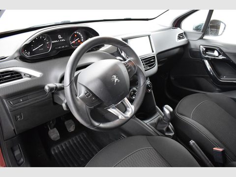 Peugeot 208 5P STYLE 1.2L PureTech 60KW (82CV)