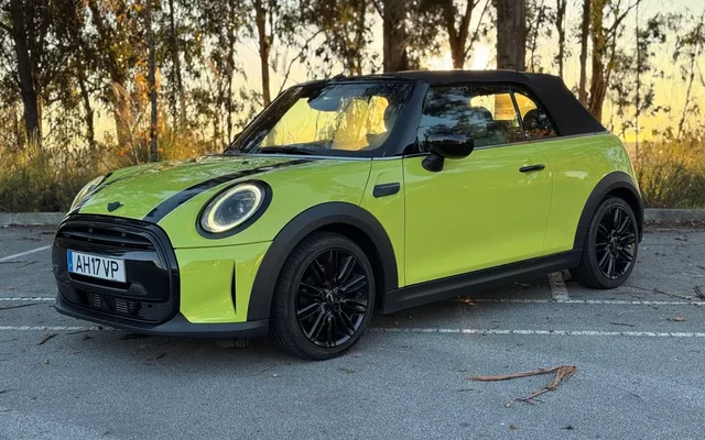 MINI Cabrio Cooper Sport Edition Auto