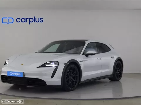 Porsche Taycan Cross Turismo 4S