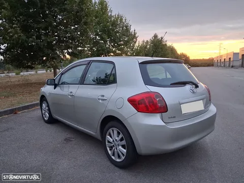 Toyota Auris 1.4 D-4D