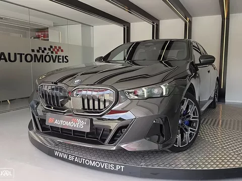 BMW i5 eDrive40 Pack Desportivo M Pro