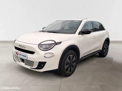 Fiat 600 1.2 Hybrid Icon