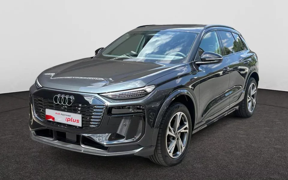 AUDI Q6 e-tron 100 kWh 50 Performance Corporate S trekhaak 360cam pano Sline Shadowlook