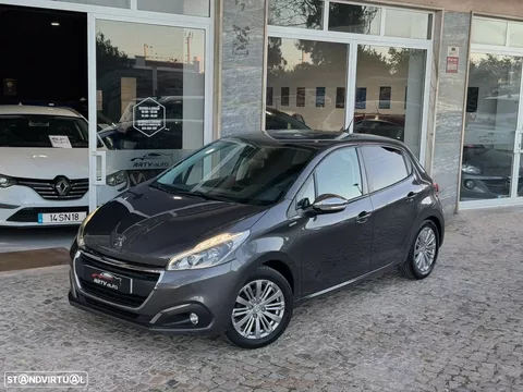 Peugeot 208 1.2 PureTech Style