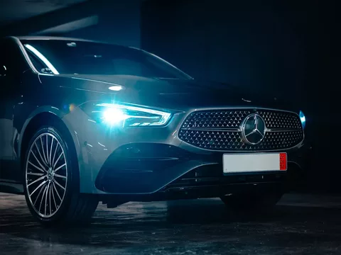 Mercedes-Benz CLA 250 e AMG Line