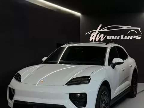 Porsche Macan Electric