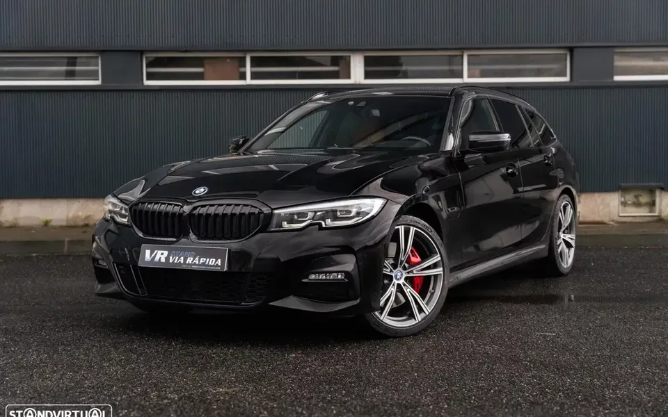 BMW 330 e Pack M Auto