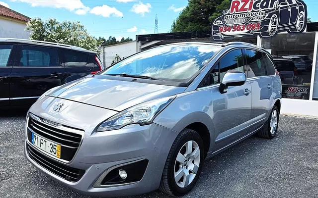 Peugeot 5008 1.6 BlueHDi Allure J17