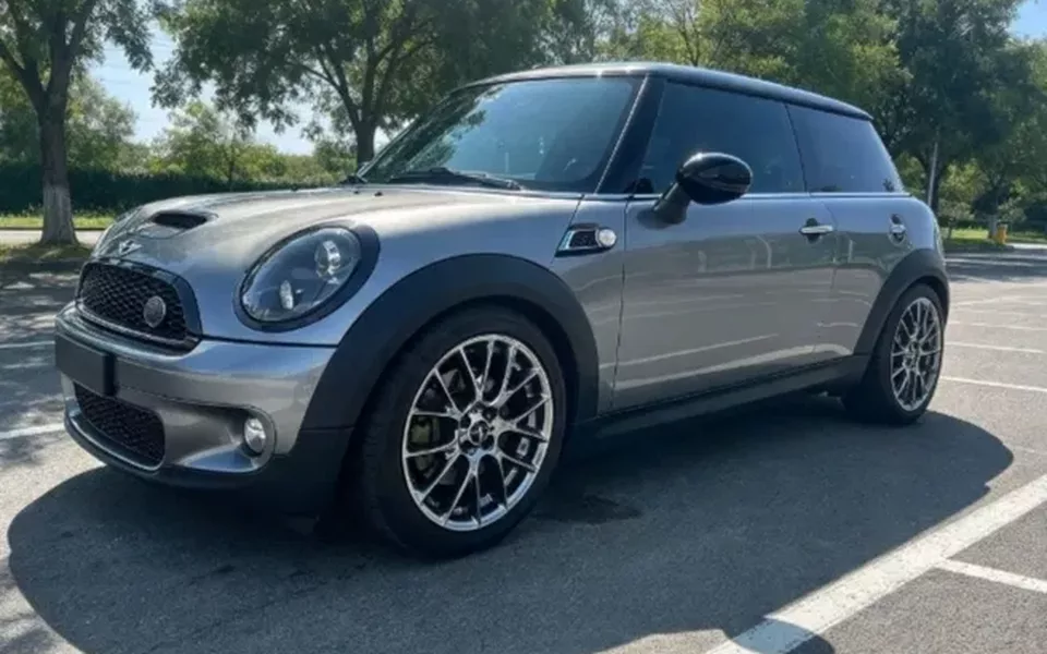 MINI Coupé