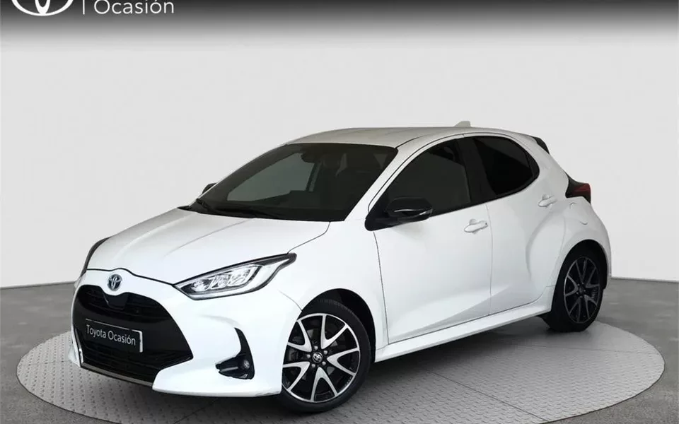 TOYOTA Yaris Yaris 120H 1.5 Style
