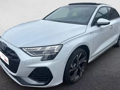 AUDI A3 Sportback TDI 150 S tronic 7 S line