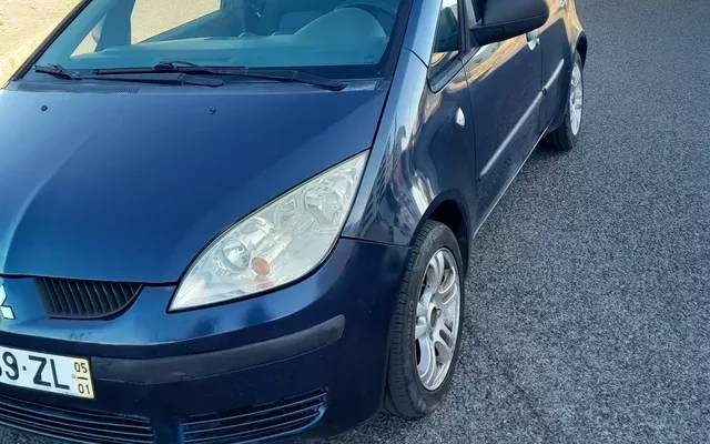 Mitsubishi Colt 1.1 Inform