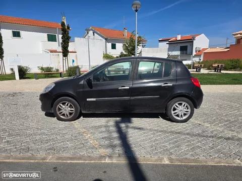 Renault Clio 1.2 16V Rip Curl