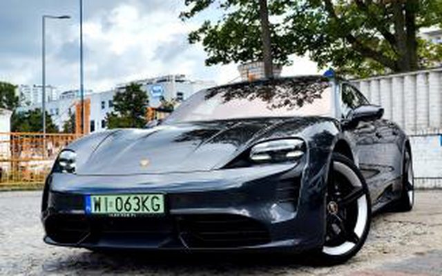 Mercedes EQS 2022